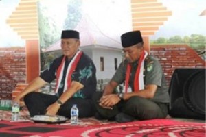 Bupati Kuningan saat menghadiri haul Syech Muhibat